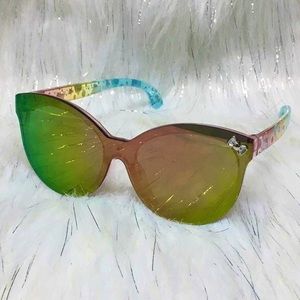 Hello kitty sunglasses